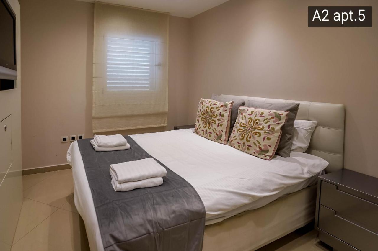 Palmore Resort Apartments Ейлат Екстериор снимка